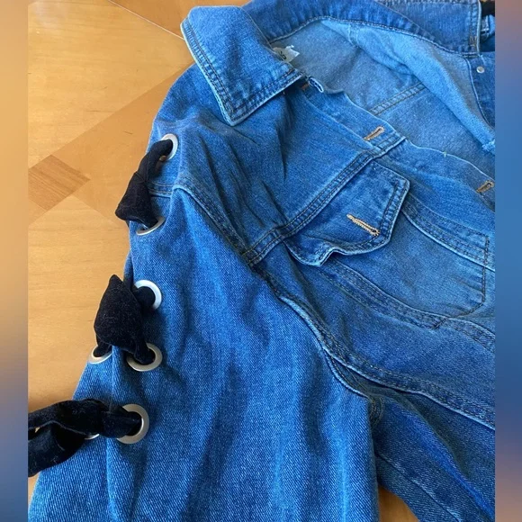 Wren + Glory Denim Jacket - Picture 8 of 10